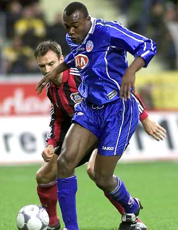 场的掌声 场的掌声